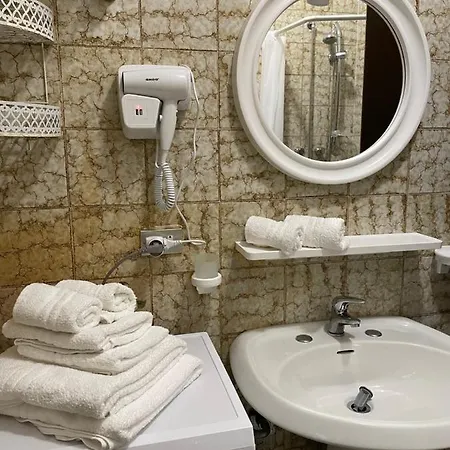 Miami Apartahotel