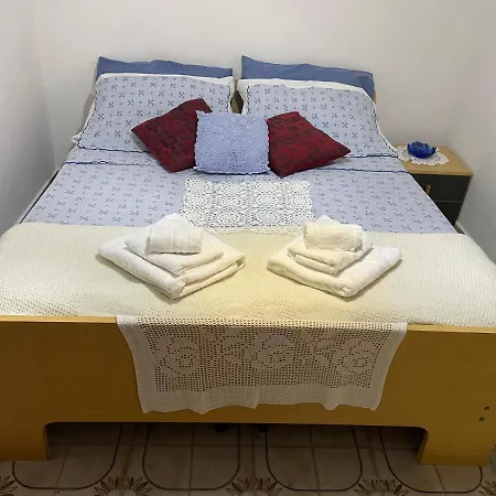 Miami 4*